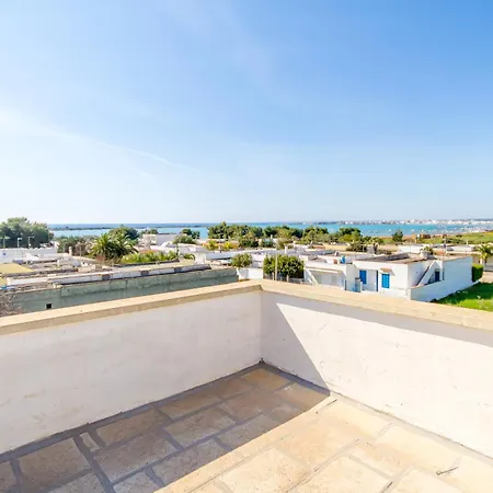 شقة Marzia With Garden And Near The Sea - Happy